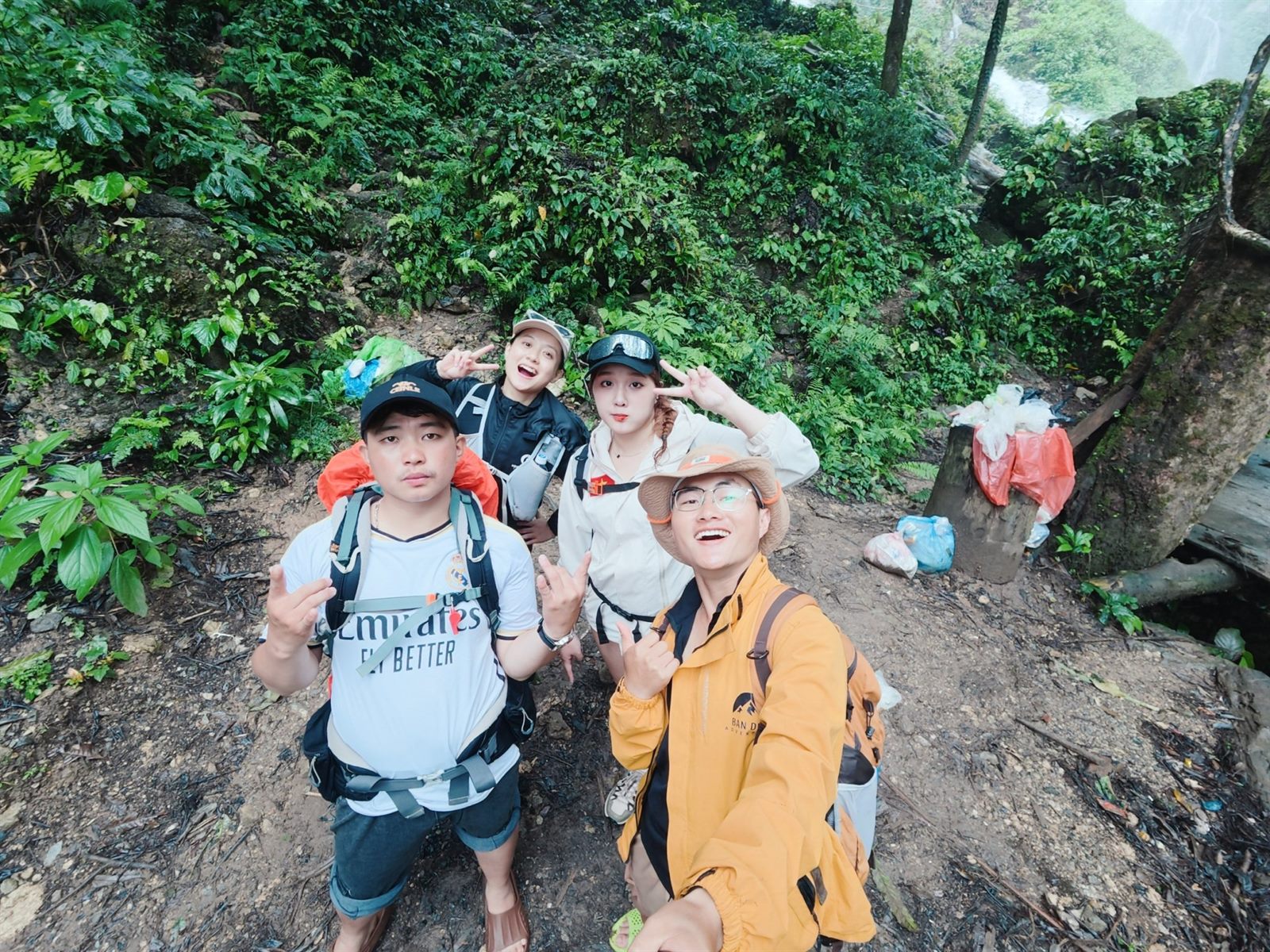 Trekking Thác Nậm Lúc Tây Bắc